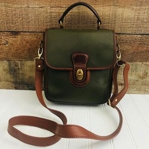 *RARE* Vintage Coach crossbody
